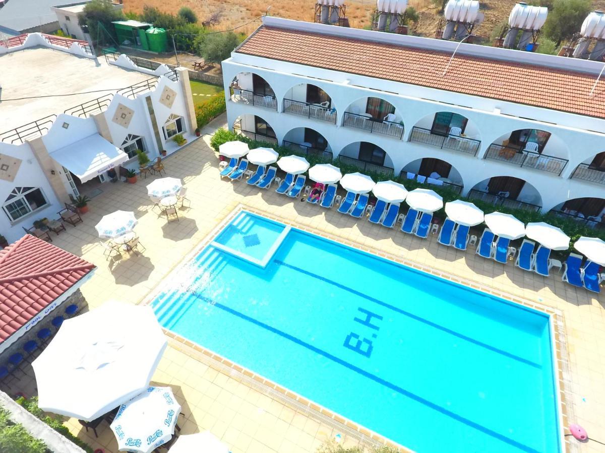 Bare Hill Holiday Apartments Krini Экстерьер фото