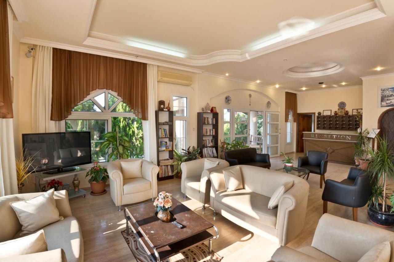 Bare Hill Holiday Apartments Krini Экстерьер фото