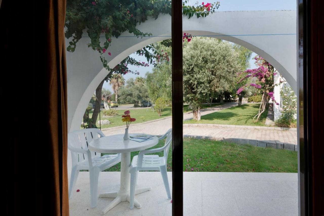 Bare Hill Holiday Apartments Krini Экстерьер фото