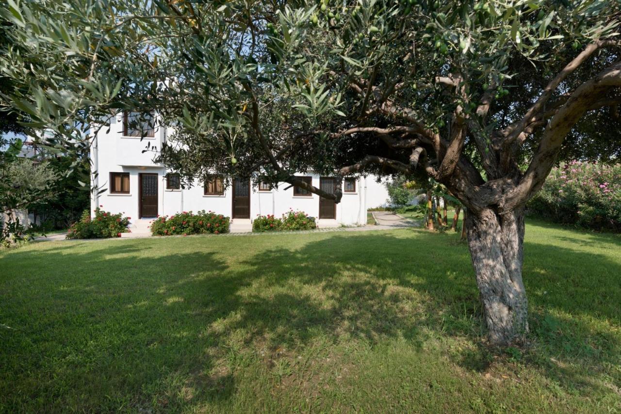 Bare Hill Holiday Apartments Krini Экстерьер фото