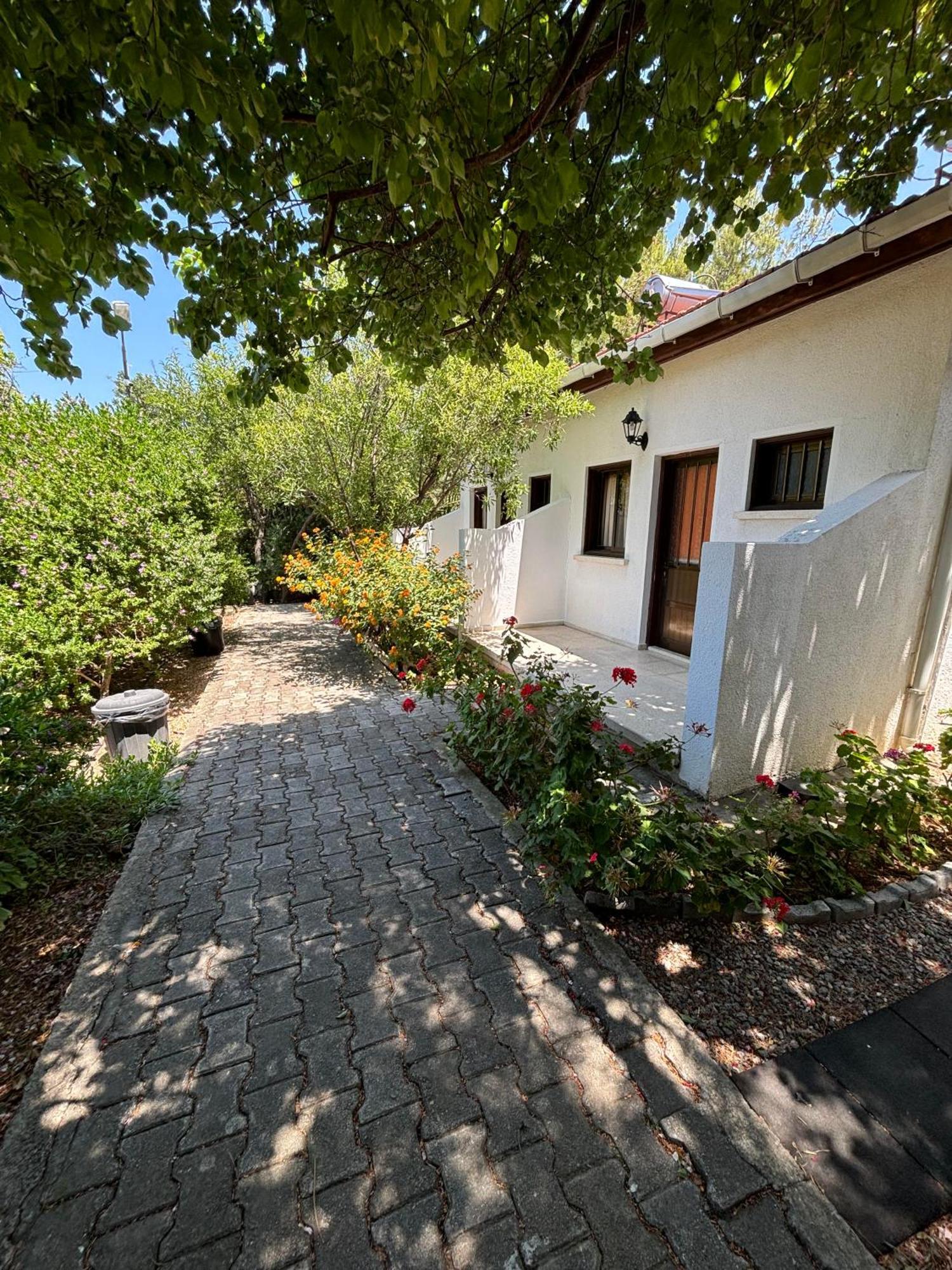 Bare Hill Holiday Apartments Krini Экстерьер фото